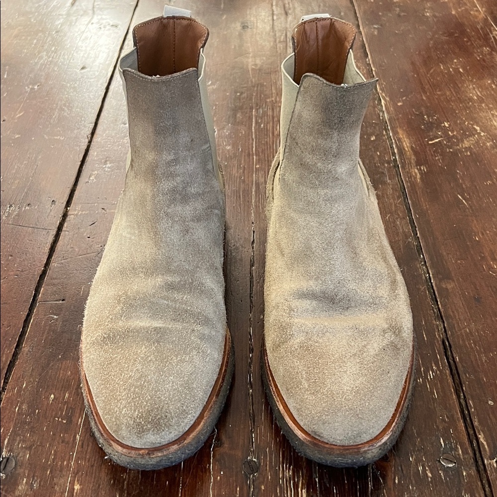 Common Projects Suede Chelsea Boots - Picture 5 of 16